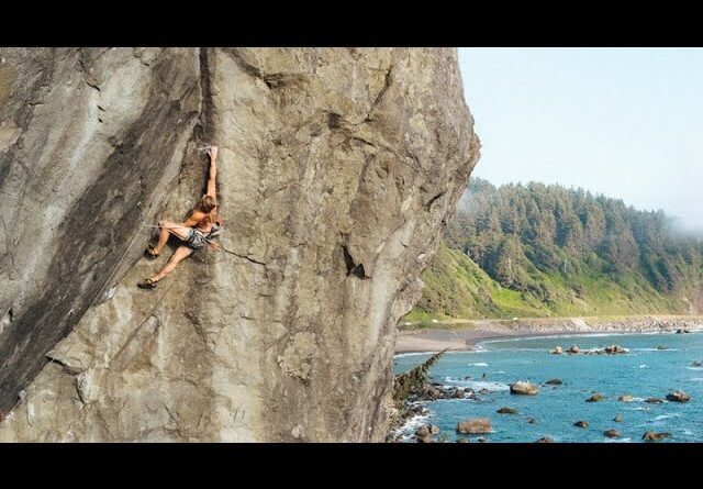 Oceanside Rock Climbing - Redwood Coast, California - Great White Direct 5.12+ - Promontory Cliff